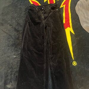 Black corduroy divided jeans